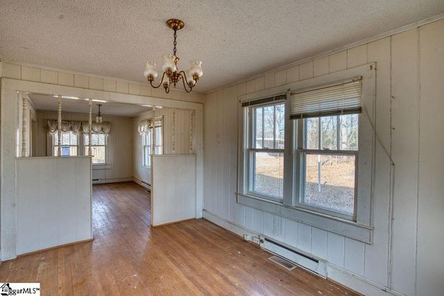 7 Courtney Circle, Greenville, SC 29617