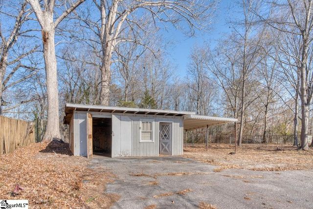 7 Courtney Circle, Greenville, SC 29617