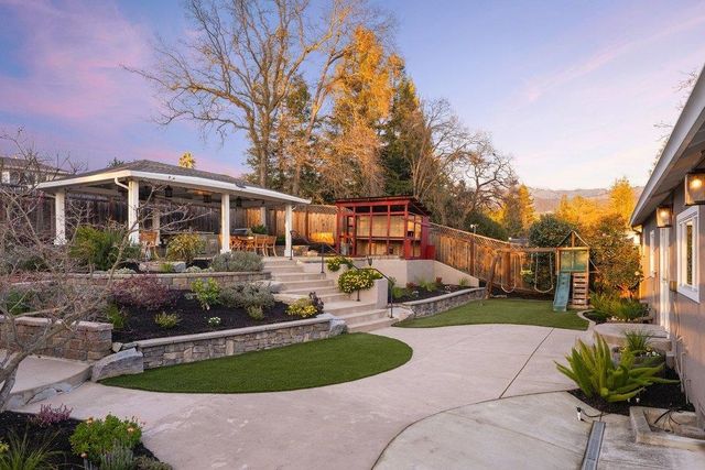 109 Feliz Ct, Danville, CA 94526