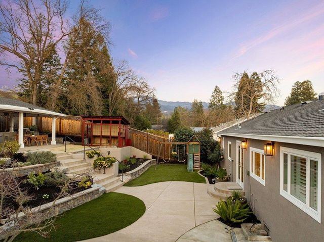 109 Feliz Ct, Danville, CA 94526