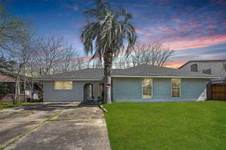 8507 Medford Drive, Houston, TX 77033