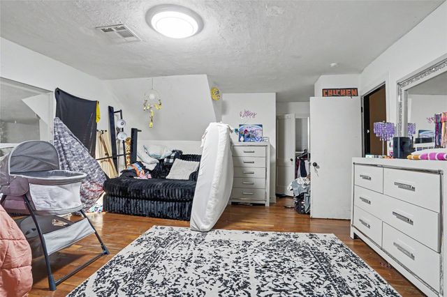 18836 S Peoria Avenue, Mounds, OK 74047