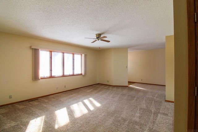 1107 12th Street, Grundy Center, IA 50638