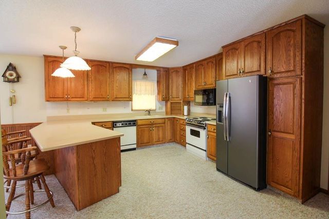 1107 12th Street, Grundy Center, IA 50638