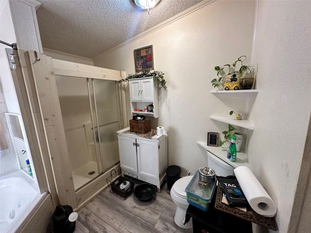 13925 Briar Road, Azle, TX 76020