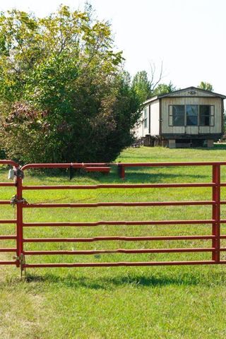 106851 S Paula Jean Drive, Mcloud, OK 74851