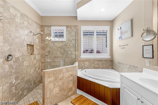 12567 Grandezza CIR, Estero, FL 33928