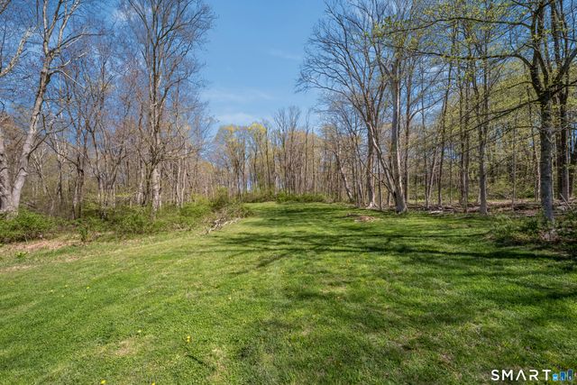 50 Ledge Hill Road, Guilford, CT 06437