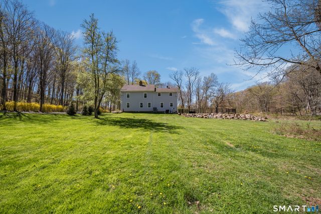50 Ledge Hill Road, Guilford, CT 06437