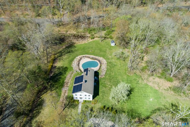 50 Ledge Hill Road, Guilford, CT 06437