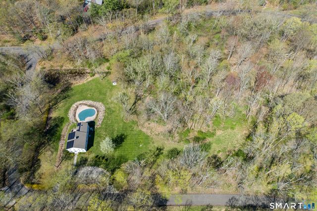 50 Ledge Hill Road, Guilford, CT 06437