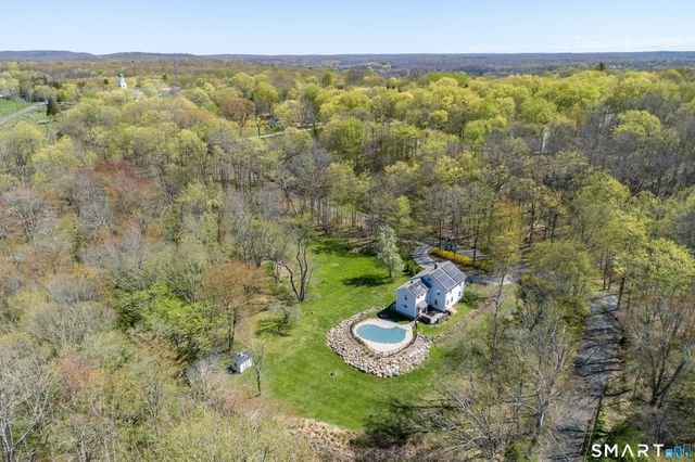 50 Ledge Hill Road, Guilford, CT 06437