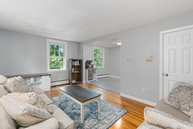 60 Vinton St 3, Melrose, MA 02176