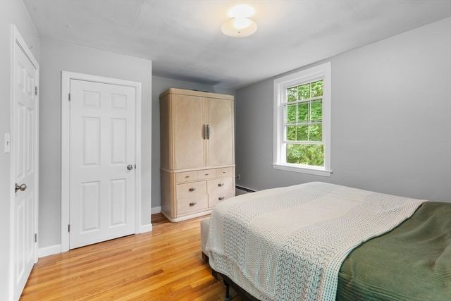 60 Vinton St 3, Melrose, MA 02176