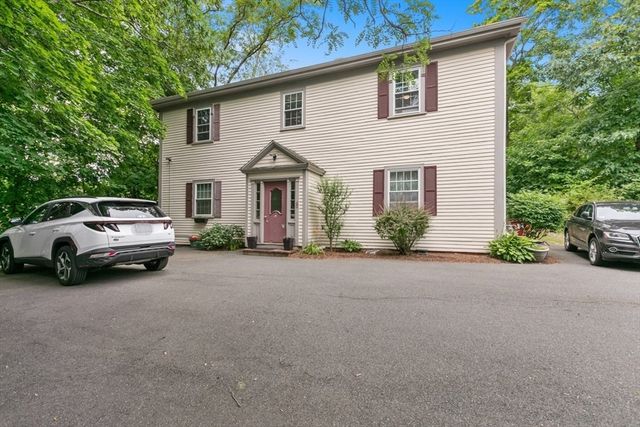 60 Vinton St 3, Melrose, MA 02176