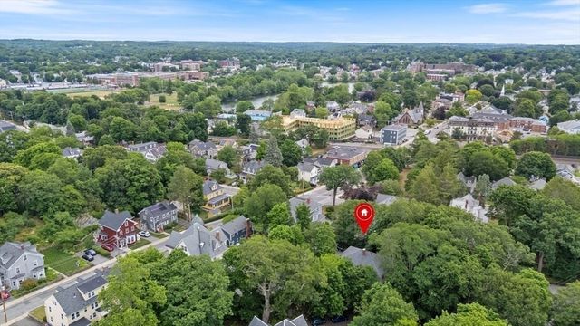 60 Vinton St 3, Melrose, MA 02176