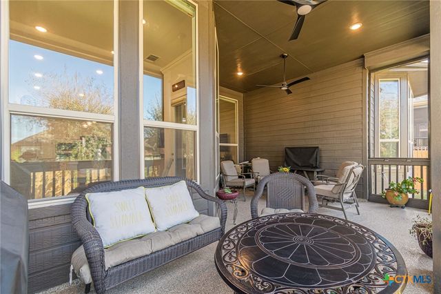 428 Trailing Lantana Lane, San Marcos, TX 78666