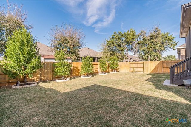 428 Trailing Lantana Lane, San Marcos, TX 78666