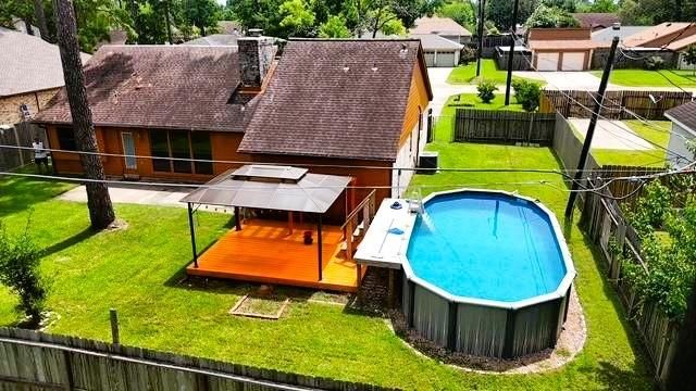 7307 Ironwood Lane N, Baytown, TX 77521