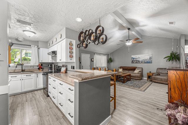 21302 Bridgepoint Lane, Spring, TX 77388