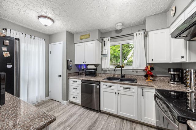 21302 Bridgepoint Lane, Spring, TX 77388