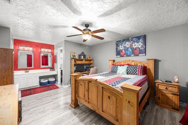 21302 Bridgepoint Lane, Spring, TX 77388