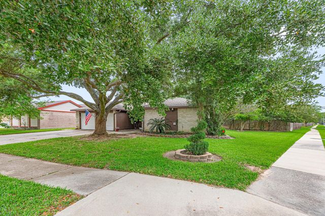 21302 Bridgepoint Lane, Spring, TX 77388