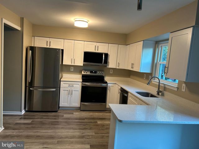 14646 LONDON LN, Bowie, MD 20715