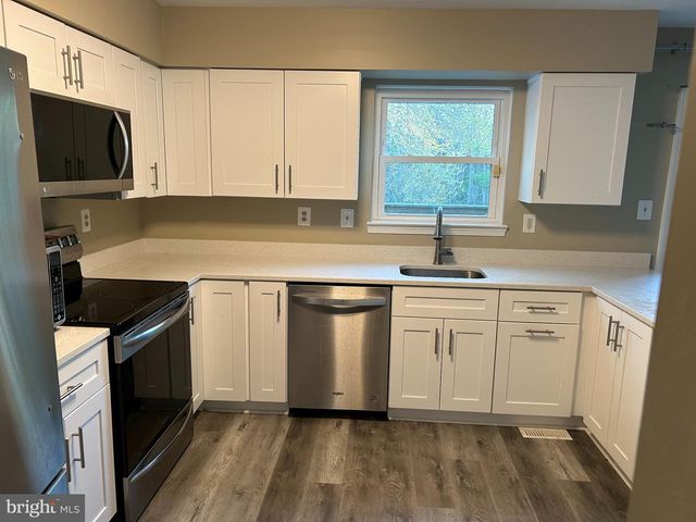 14646 LONDON LN, Bowie, MD 20715