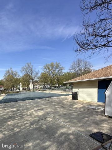 14646 LONDON LN, Bowie, MD 20715