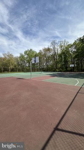14646 LONDON LN, Bowie, MD 20715