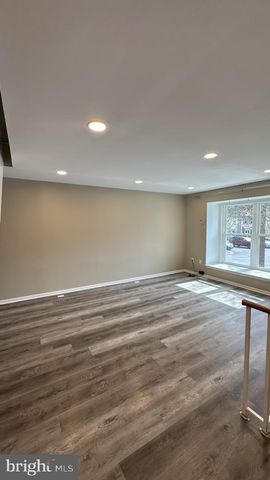 14646 LONDON LN, Bowie, MD 20715