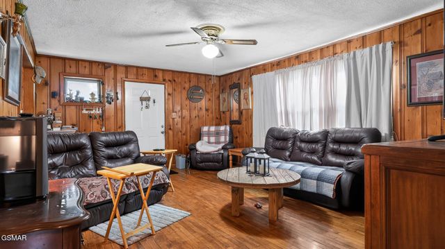 390 NE Ledford Road, Cleveland, TN 37323
