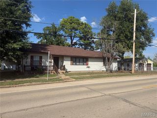 301 E Chestnut Street, Desloge, MO 63601