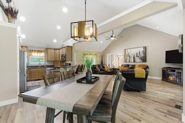 10 Cara Lane, Blue Eye, MO 65611