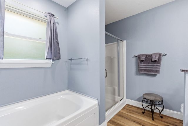 10 Cara Lane, Blue Eye, MO 65611