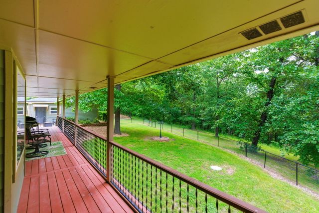 10 Cara Lane, Blue Eye, MO 65611