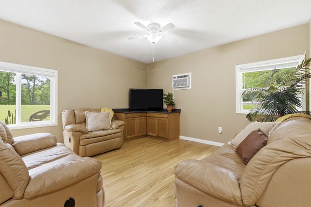 10 Cara Lane, Blue Eye, MO 65611