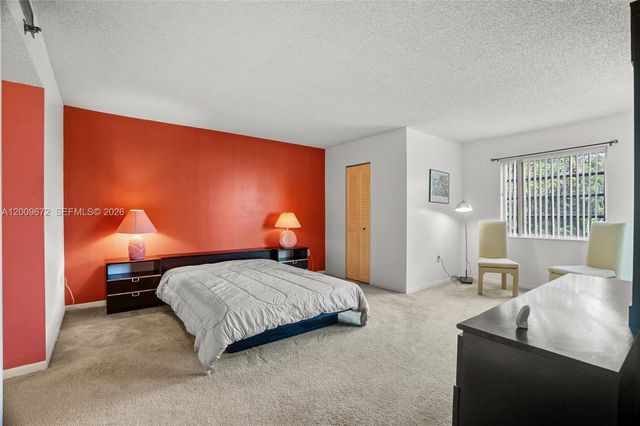 3940 Inverrary Blvd 304-A, Lauderhill, FL 33319