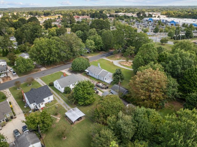 1719 Piedmont Way, Burlington, NC 27217