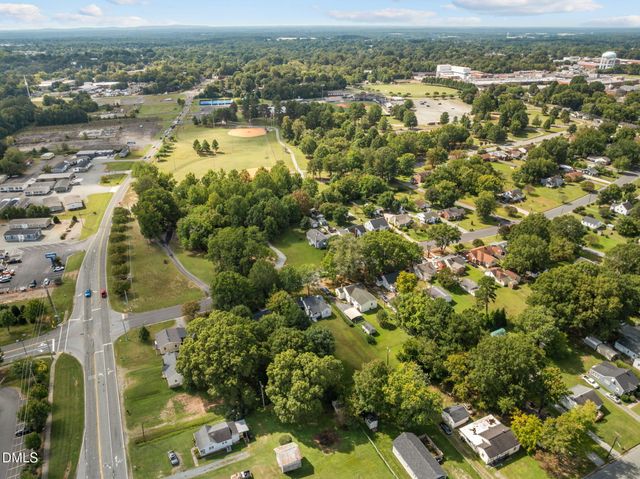 1719 Piedmont Way, Burlington, NC 27217