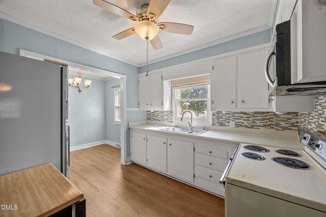1719 Piedmont Way, Burlington, NC 27217