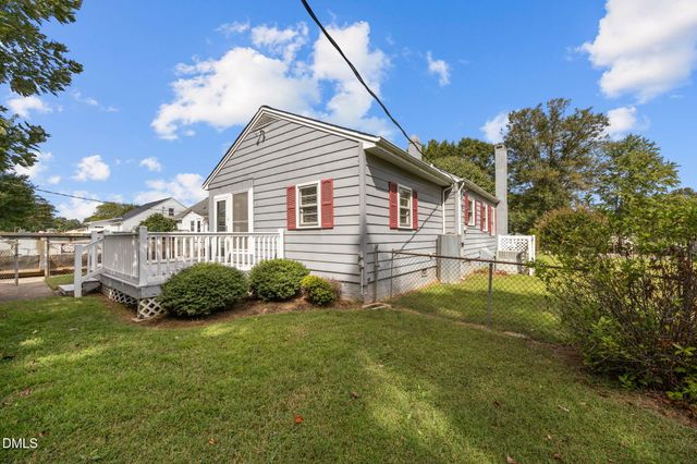 1719 Piedmont Way, Burlington, NC 27217