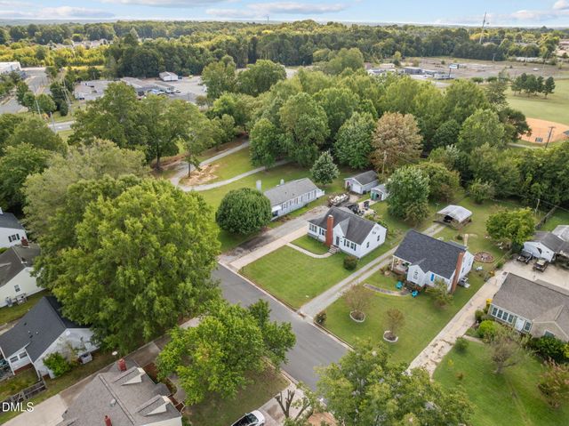 1719 Piedmont Way, Burlington, NC 27217