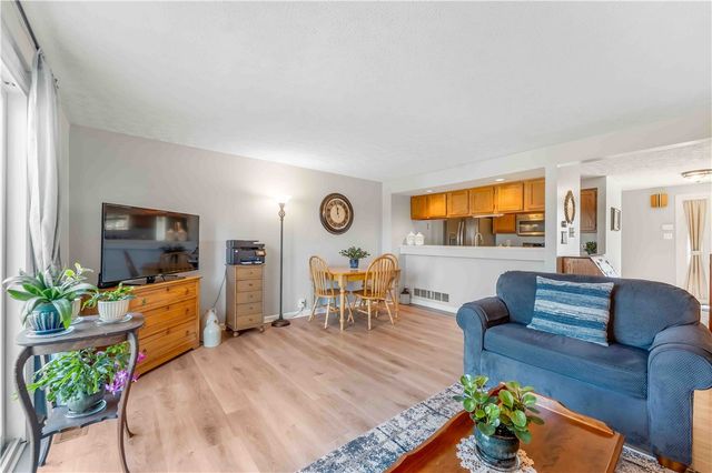 622 Sarah Court, Cranberry Twp, PA 16066