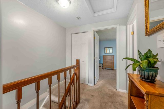 622 Sarah Court, Cranberry Twp, PA 16066