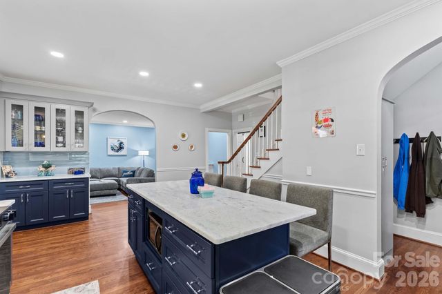 221 Woodrow Avenue, High Point, NC 27262