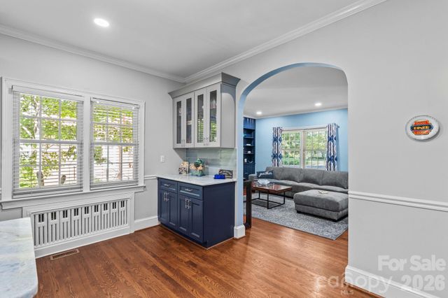 221 Woodrow Avenue, High Point, NC 27262