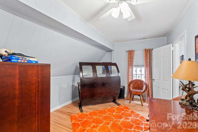 221 Woodrow Avenue, High Point, NC 27262