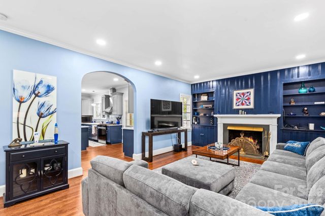 221 Woodrow Avenue, High Point, NC 27262